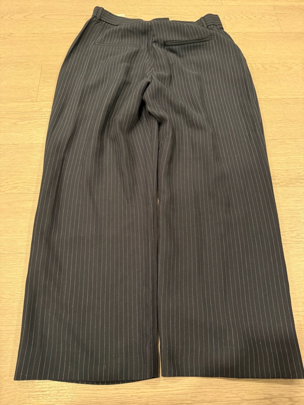 Abercrombie & Fitch Sloane Super HR Wide Leg Curve Love Pinstripe Pants Size 32 - Picture 5 of 5